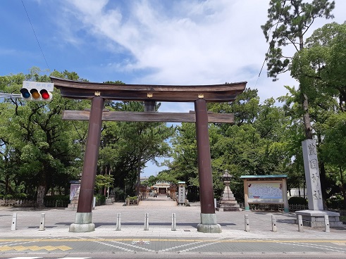 豊国神社の鳥居